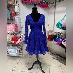 Size 5 Royal Blue Lace with Sparkle Prom Homecoming Formal Cocktail Dress NWT